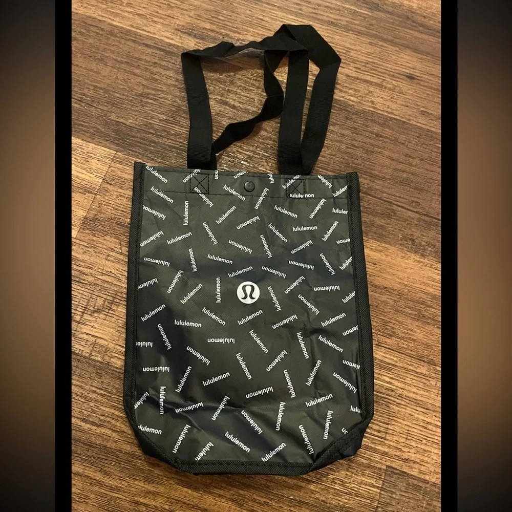 Lululemon New Shopping Lunch Gym Tote Bag Run Yoga Gym Swim Beach Skate Black
